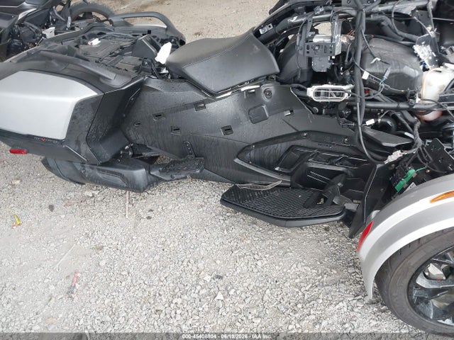 2024 Can-am Spyder Roadster Rt/rt Limited მანქანა იყიდება აუქციონზე, vin: 2BXNBDD21RV000070, აუქციონის ნომერი: 45408804