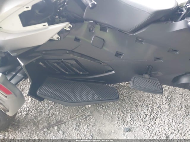 2024 Can-am Spyder Roadster Rt/rt Limited მანქანა იყიდება აუქციონზე, vin: 2BXNBDD21RV000070, აუქციონის ნომერი: 45408804