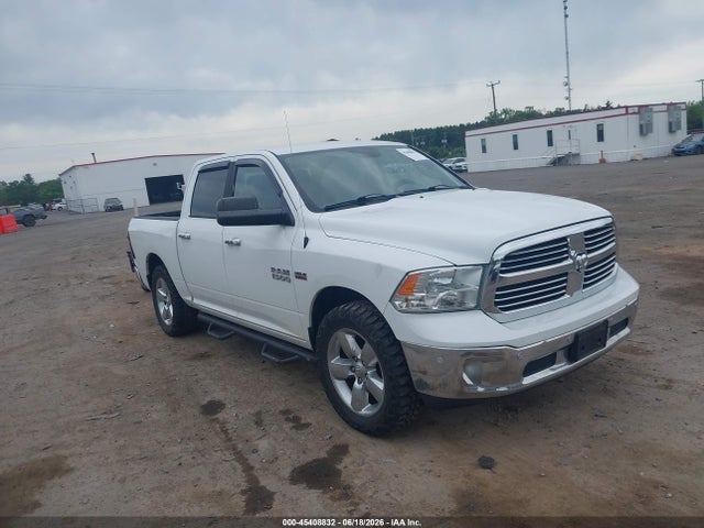 45408832 :رقم المزاد ، 1C6RR7LT7FS611918 vin ، 2015 Ram 1500 Big Horn مزاد بيع
