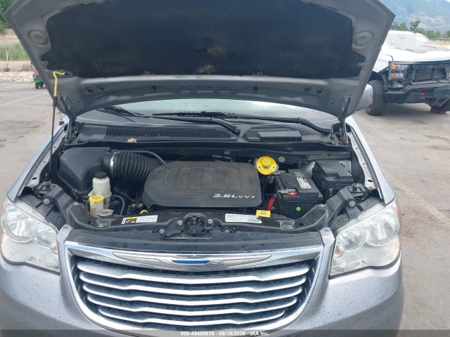 2C4RC1BG2FR552130 Chrysler Town &amp; Country Touring
