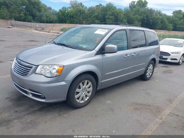 2C4RC1BG2FR552130 Chrysler Town &amp; Country Touring