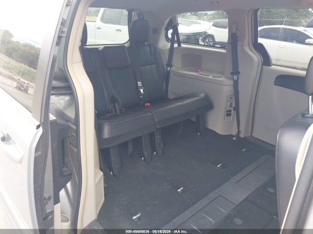 2C4RC1BG2FR552130 Chrysler Town &amp; Country Touring