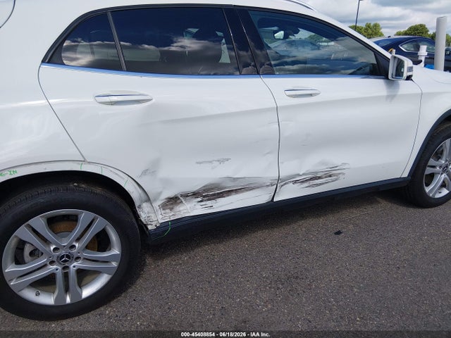 45408854 :رقم المزاد ، WDCTG4GB4JJ430322 vin ، 2018 Mercedes-benz Gla 250 4matic مزاد بيع