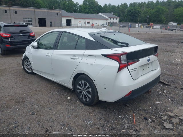Toyota Prius Le Awd-e 2021 JTDL9MFU7M3025714 Image 3
