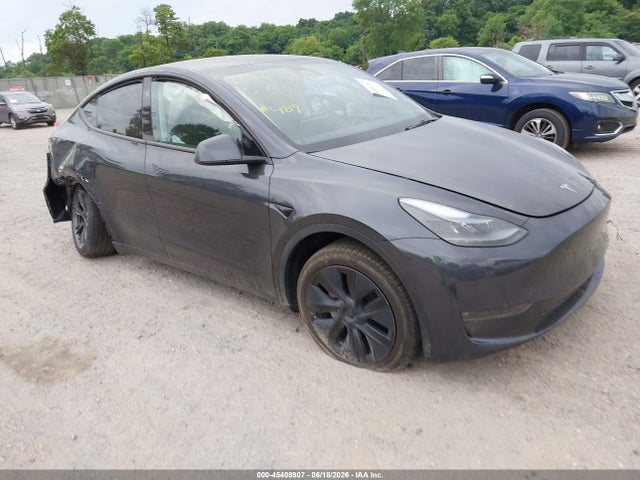 Aukcja sprzedaży 2024 Tesla Model Y Long Range Dual Motor All-wheel Drive, vin: 7SAYGDEE0RA330195, numer aukcji: 45408907
