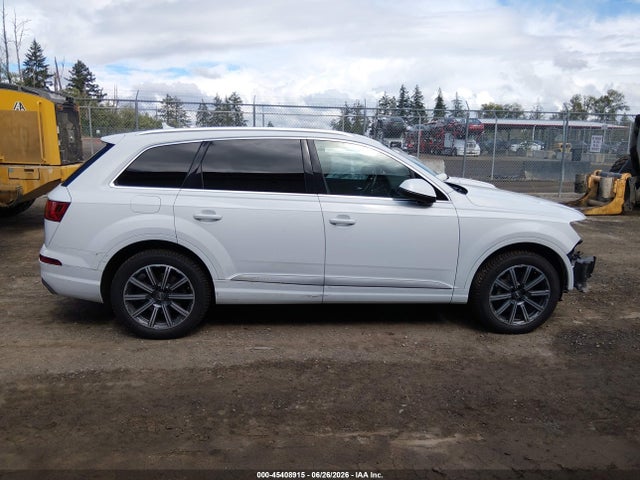 Продаж на аукціоні авто 2017 Audi Q7 3.0t Premium, vin: WA1LAAF74HD010680, номер лоту: 45408915