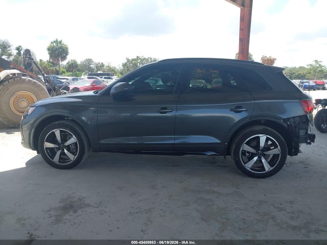 Продаж на аукціоні авто 2023 Audi Q5 Prestige 45 Tfsi S Line Quattro S Tronic, vin: WA1FAAFY4P2162569, номер лоту: 45408953