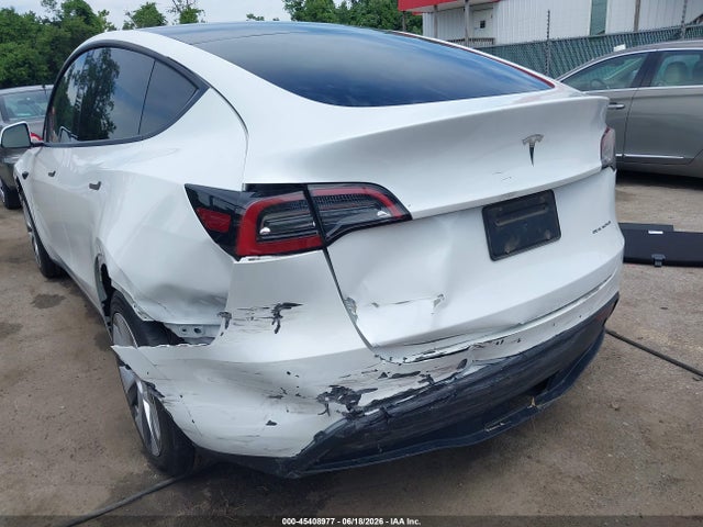 Продаж на аукціоні авто 2023 Tesla Model Y Awd/long Range Dual Motor All-wheel Drive, vin: 7SAYGDEE9PA037697, номер лоту: 45408977