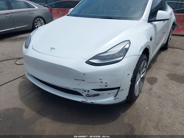 Продаж на аукціоні авто 2023 Tesla Model Y Awd/long Range Dual Motor All-wheel Drive, vin: 7SAYGDEE9PA037697, номер лоту: 45408977