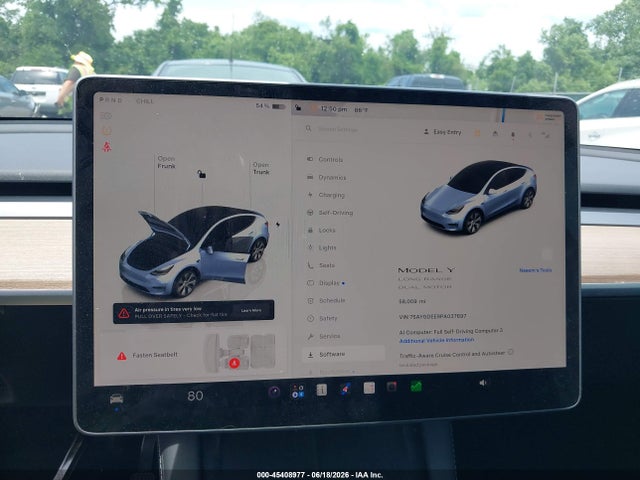 Продаж на аукціоні авто 2023 Tesla Model Y Awd/long Range Dual Motor All-wheel Drive, vin: 7SAYGDEE9PA037697, номер лоту: 45408977