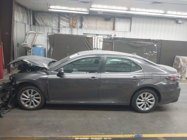 Toyota CAMRY LE 2024 4T1C11AK2RU857955 Image 14