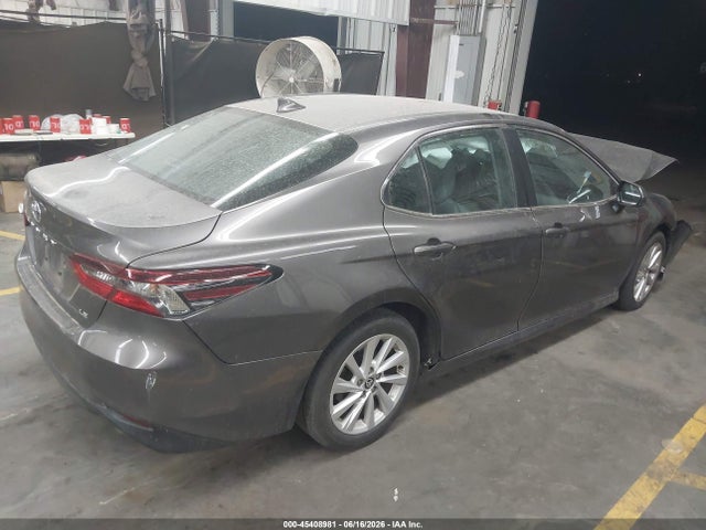 Toyota CAMRY LE 2024 4T1C11AK2RU857955 Image 4