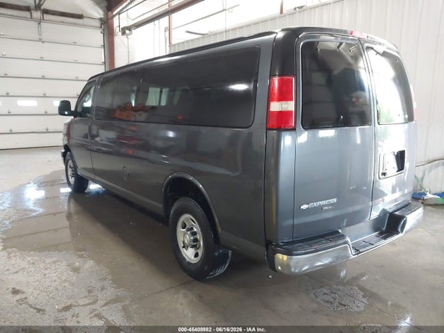 Chevrolet Express 3500 Lt 2016 1GAZGPFF4G1313878 Image 3
