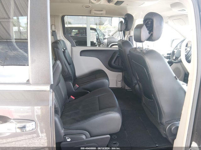 Продажа на аукционе авто 2016 Chrysler Town & Country Touring, vin: 2C4RC1BG1GR112580, номер лота: 45408999
