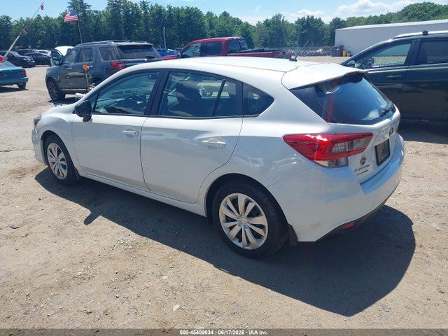Subaru Impreza Base 5-door 2022 4S3GTAA64N1723933 Image 3