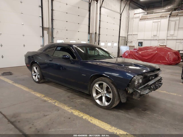 2015 2C3CDZAT9FH737057 main image