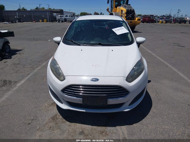 Ford FIESTA SE 2017 3FADP4EJXHM140481 Image 12