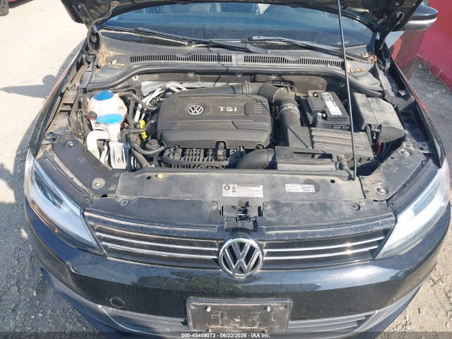 45409073 :رقم المزاد ، 3VWD17AJ3EM262899 vin ، 2014 Volkswagen Jetta 1.8t Se مزاد بيع