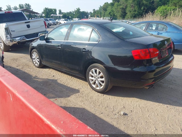 45409073 :رقم المزاد ، 3VWD17AJ3EM262899 vin ، 2014 Volkswagen Jetta 1.8t Se مزاد بيع