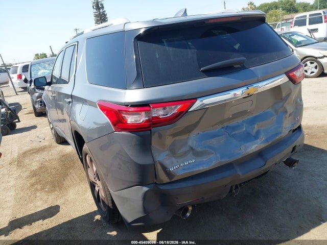 Chevrolet Traverse Lt Leather 2018 1GNERHKW5JJ112033 Image 3