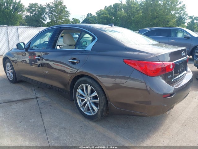 2015 Infiniti Q50 Premium მანქანა იყიდება აუქციონზე, vin: JN1BV7AR6FM397153, აუქციონის ნომერი: 45409137