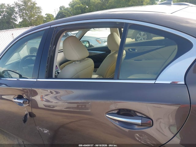 2015 Infiniti Q50 Premium მანქანა იყიდება აუქციონზე, vin: JN1BV7AR6FM397153, აუქციონის ნომერი: 45409137