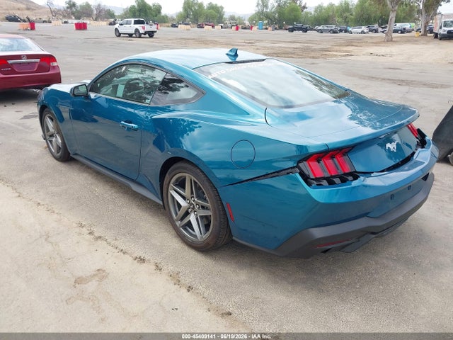 Ford Mustang Ecoboost Fastback 2026 1FA6P8TH0T5101235 Image 3