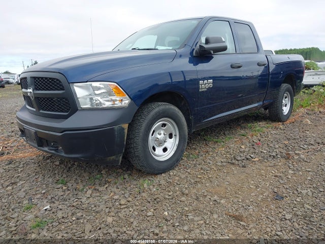 1C6RR7FG1LS156591 RAM 1500 Classic Tradesman 4x4 6&#039;4 Box