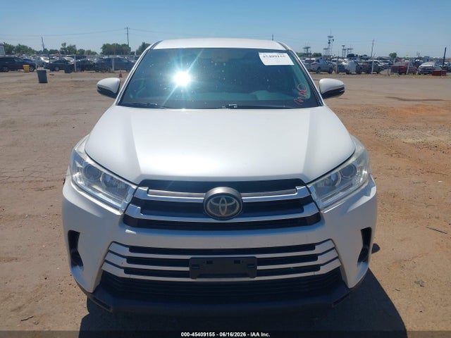 Toyota Highlander Le 2017 5TDBZRFH3HS430131 Image 12