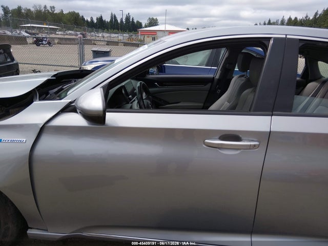 1HGCV3F98LA013682 Honda Accord Hybrid Touring