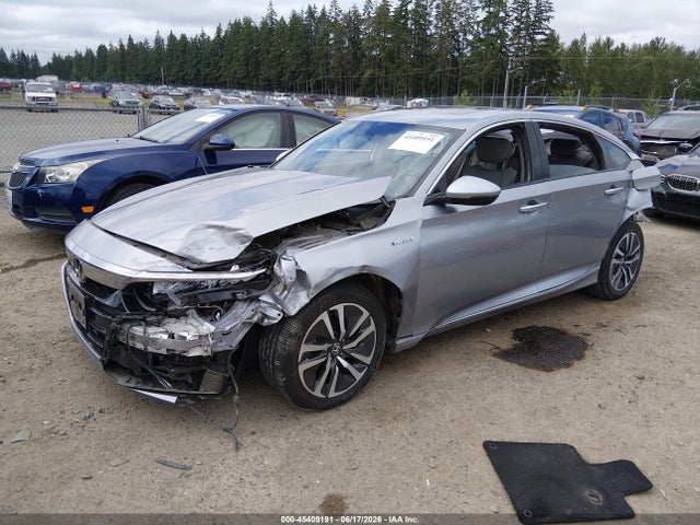 1HGCV3F98LA013682 Honda Accord Hybrid Touring