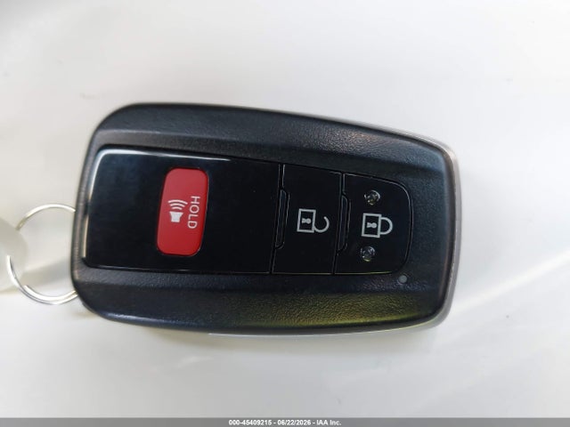 Продажа на аукционе авто 2016 Toyota Prius Two, vin: JTDKBRFU8G3015517, номер лота: 45409215