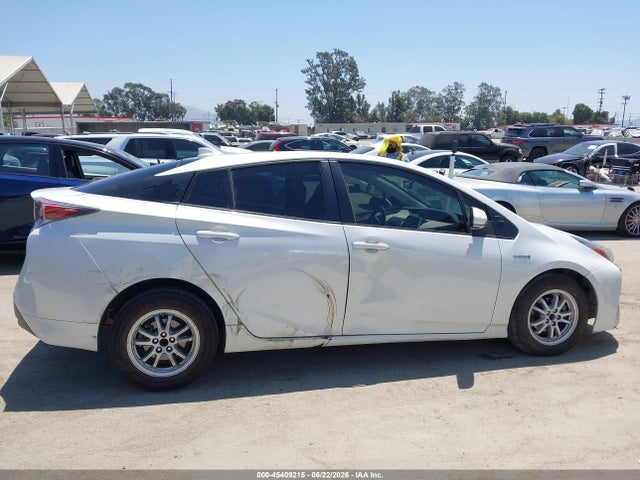 Продажа на аукционе авто 2016 Toyota Prius Two, vin: JTDKBRFU8G3015517, номер лота: 45409215
