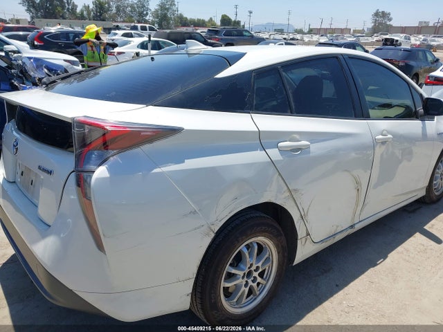 2016 Toyota Prius Two მანქანა იყიდება აუქციონზე, vin: JTDKBRFU8G3015517, აუქციონის ნომერი: 45409215