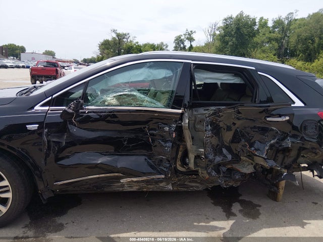 45409218 :رقم المزاد ، 1GYKNCRS5HZ166368 vin ، 2017 Cadillac Xt5 Premium Luxury مزاد بيع