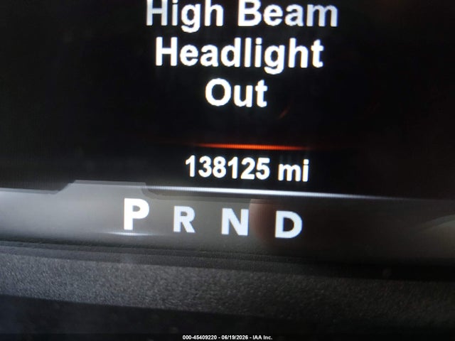 1C6RR7GT1JS120540 RAM 1500 Big Horn 4x4 6&#039;4 Box