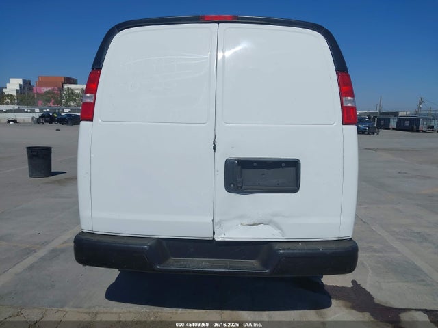 1GCZGGFP5N1165544 Chevrolet Express Cargo Rwd 3500 Regular Wheelbase Wt