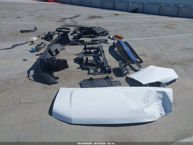 1GCZGGFP5N1165544 Chevrolet Express Cargo Rwd 3500 Regular Wheelbase Wt