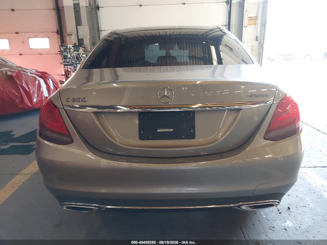 W1KWF8EB6MR642666 Mercedes-Benz C 300 4matic