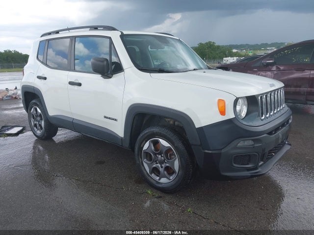 2017 Jeep Renegade Sport 4x4 მანქანა იყიდება აუქციონზე, vin: ZACCJBAH7HPE95443, აუქციონის ნომერი: 45409309