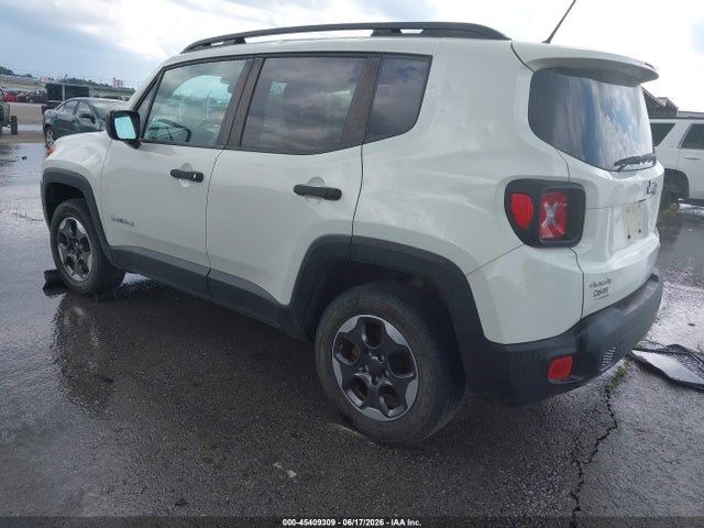 2017 Jeep Renegade Sport 4x4 მანქანა იყიდება აუქციონზე, vin: ZACCJBAH7HPE95443, აუქციონის ნომერი: 45409309