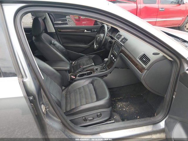 1VWCM7A31EC026421 Volkswagen Passat 3.6l V6 Sel Premium