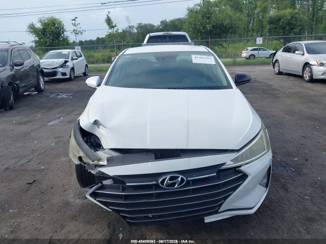 Продаж на аукціоні авто 2020 Hyundai Elantra Sel, vin: 5NPD84LF8LH630339, номер лоту: 45409363