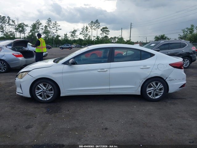 Продаж на аукціоні авто 2020 Hyundai Elantra Sel, vin: 5NPD84LF8LH630339, номер лоту: 45409363