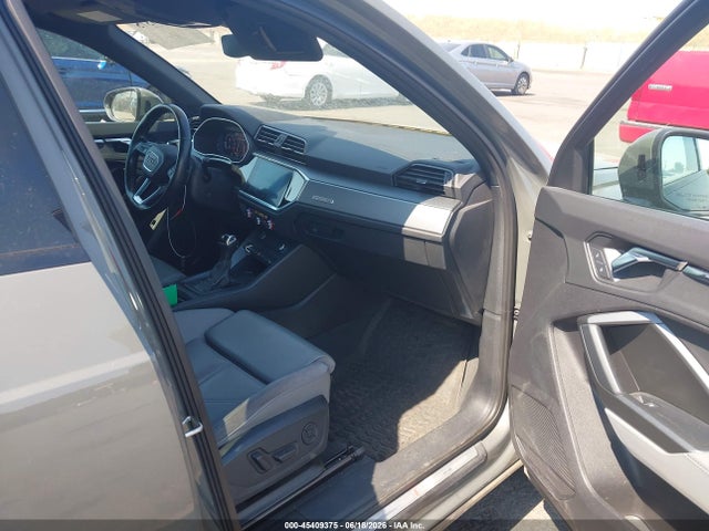 45409375 :رقم المزاد ، WA1EECF3XM1011026 vin ، 2021 Audi Q3 Premium Plus 45 Tfsi S Line Quattro Tiptronic مزاد بيع