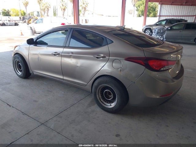 5NPDH4AEXFH574029 Hyundai ELANTRA SE