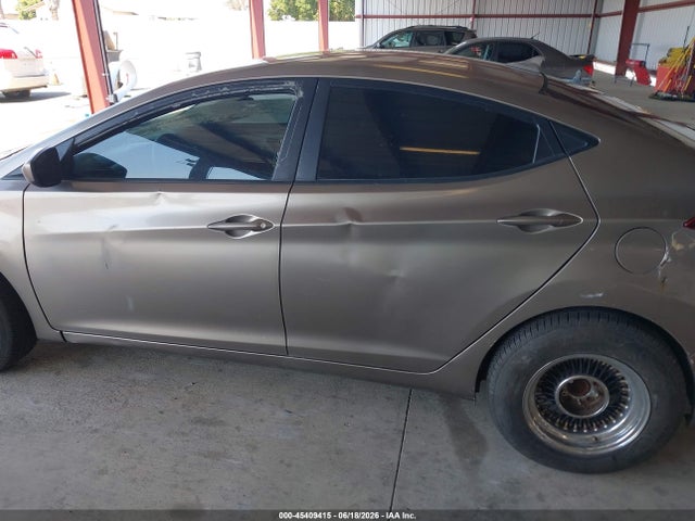 Hyundai ELANTRA SE 2015 5NPDH4AEXFH574029 Image 6