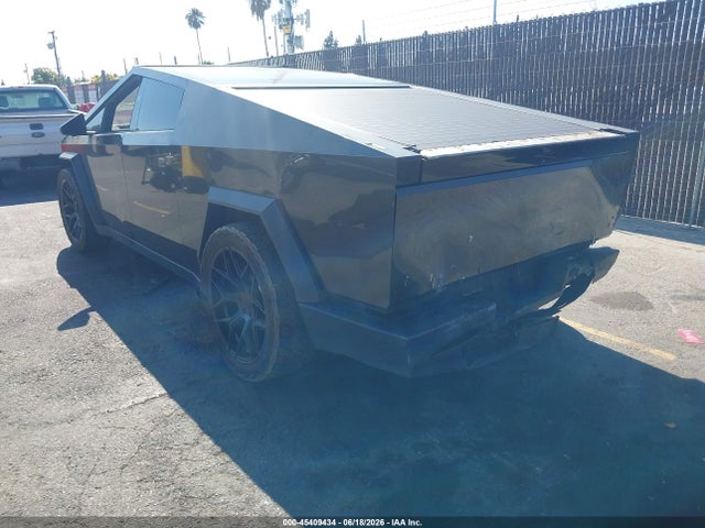 7G2CEHEE6RA020683 Tesla Cybertruck Cyberbeast