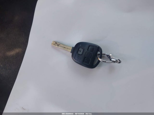 2001 Lexus Is 300 მანქანა იყიდება აუქციონზე, vin: JTHBD182210007475, აუქციონის ნომერი: 45409444