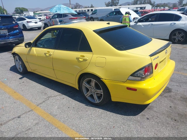2001 Lexus Is 300 მანქანა იყიდება აუქციონზე, vin: JTHBD182210007475, აუქციონის ნომერი: 45409444
